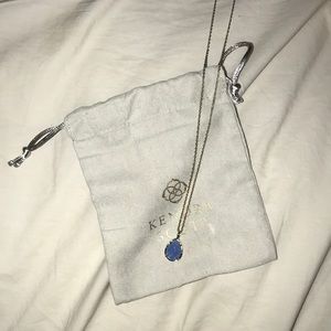 Kendra Scott necklace